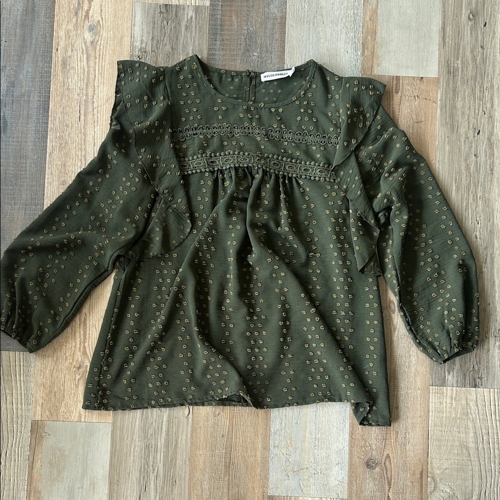 Ruffle Sleeve Blouse